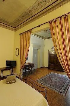 فندق مبيت وإفطار Antica Dimora بيرغامو