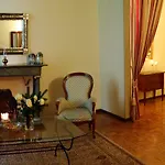 Antica Dimora Bed & Breakfast 4*