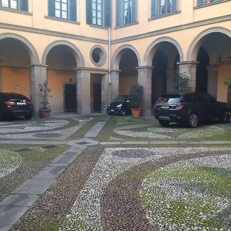 Antica Dimora فندق مبيت وإفطار بيرغامو