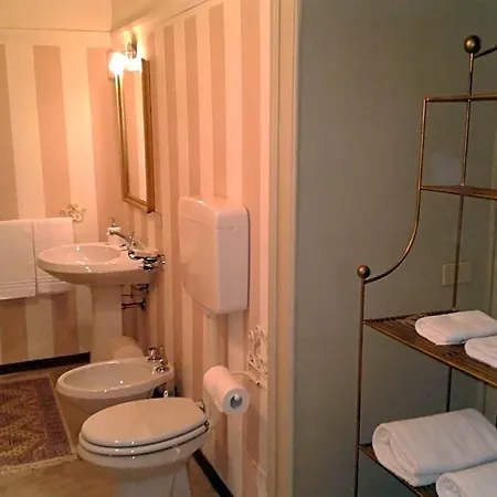 Bed & Breakfast Antica Dimora 4*