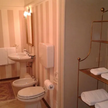 Antica Dimora Bed & Breakfast 4*