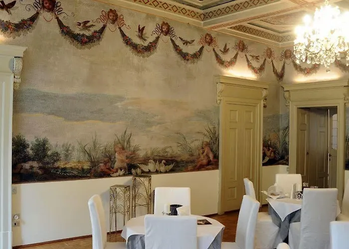 Antica Dimora In Historic 4* Бергамо