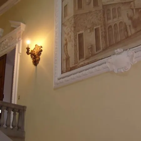 Nocleg ze śniadaniem Antica Dimora 4*