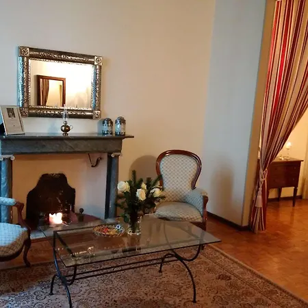Bed & Breakfast Antica Dimora 2*